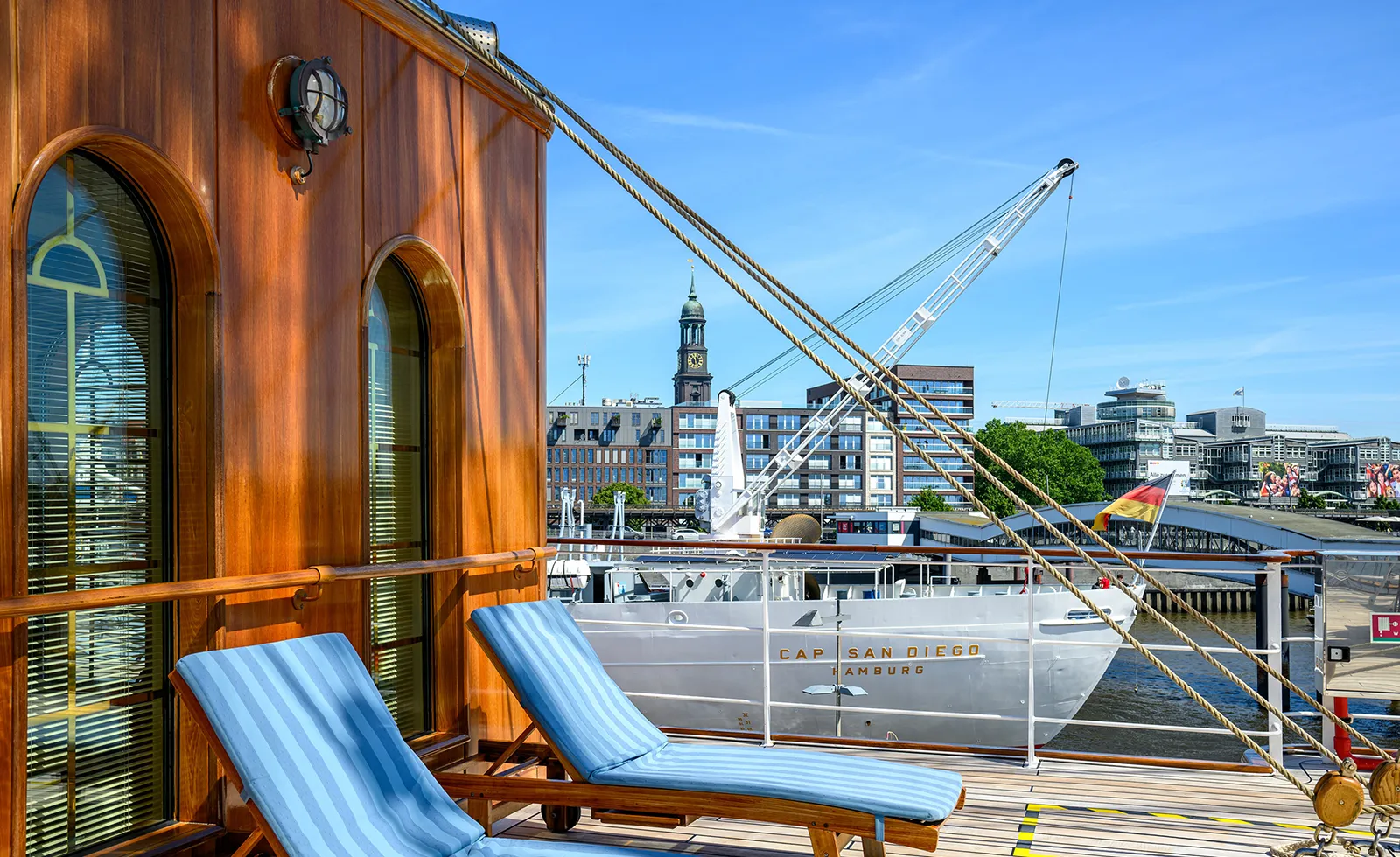 Sea Cloud Spirit in Hamburg im Juli 2024 - Fotos: axelschmies images